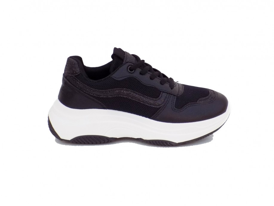ΓΥΝΑΙΚΕΙΟ SNEAKERS C8215 ΓΥΝΑΙΚΕΙΟ SNEAKERS C8215